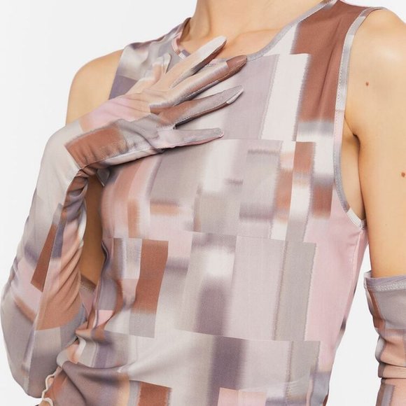 💥3/$15💥 NWT Forever 21 Womens Abstract Mesh Crop Top & Gloves Set - Size Small - Picture 3 of 13